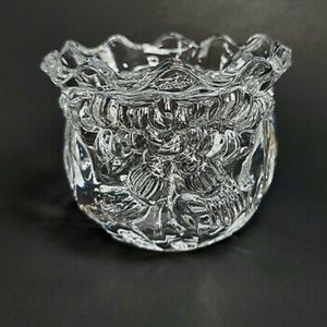 24% crystal scalloped 4” decorative bowl